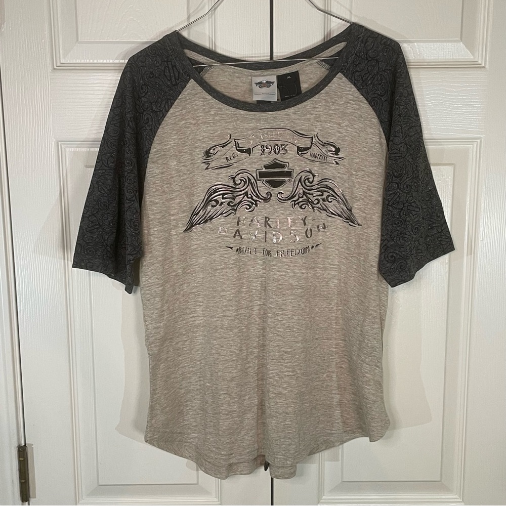 Harley-Davidson T-Shirt XL Gray and Tan Graphic 3/4 Sleeve T-Shirt Snap back NWT